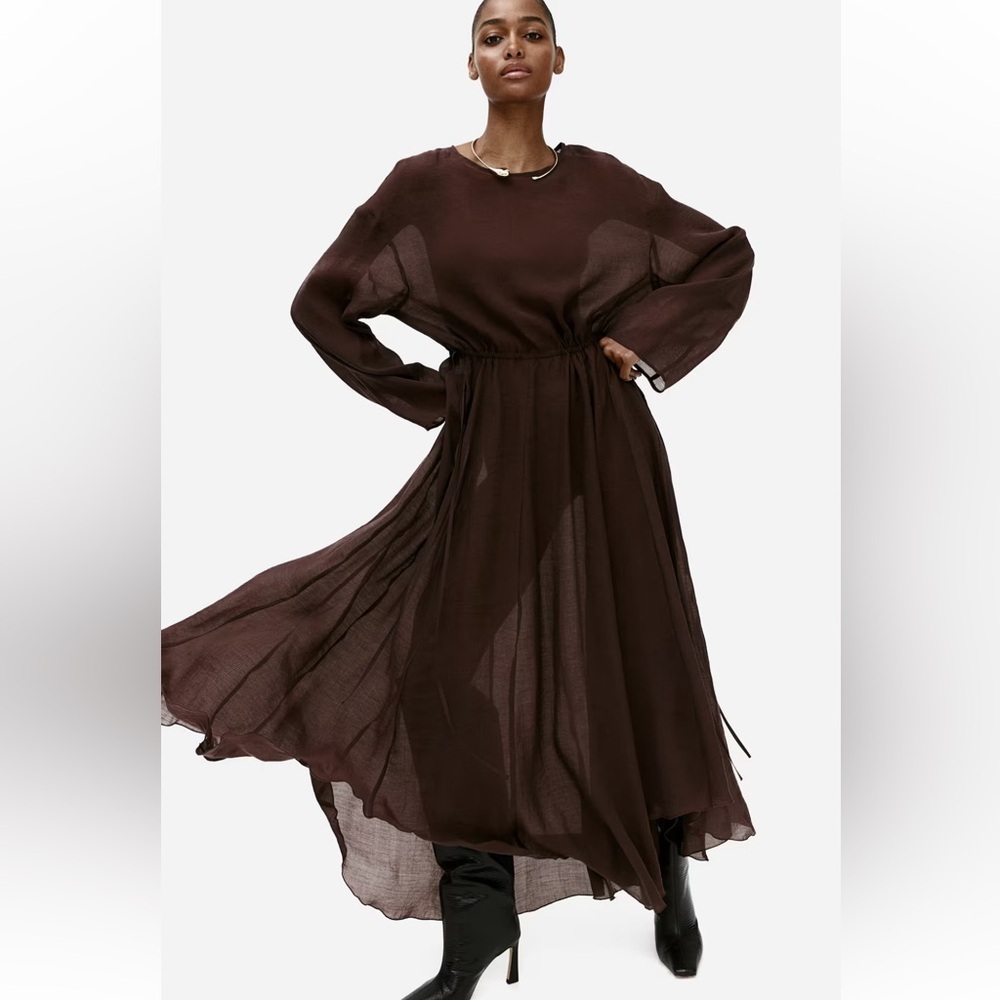 H&M Chocolate Long Sleeve Dress‎